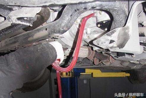 仪表盘指针乱跳是什么原因,仪表盘跳动是什么原因