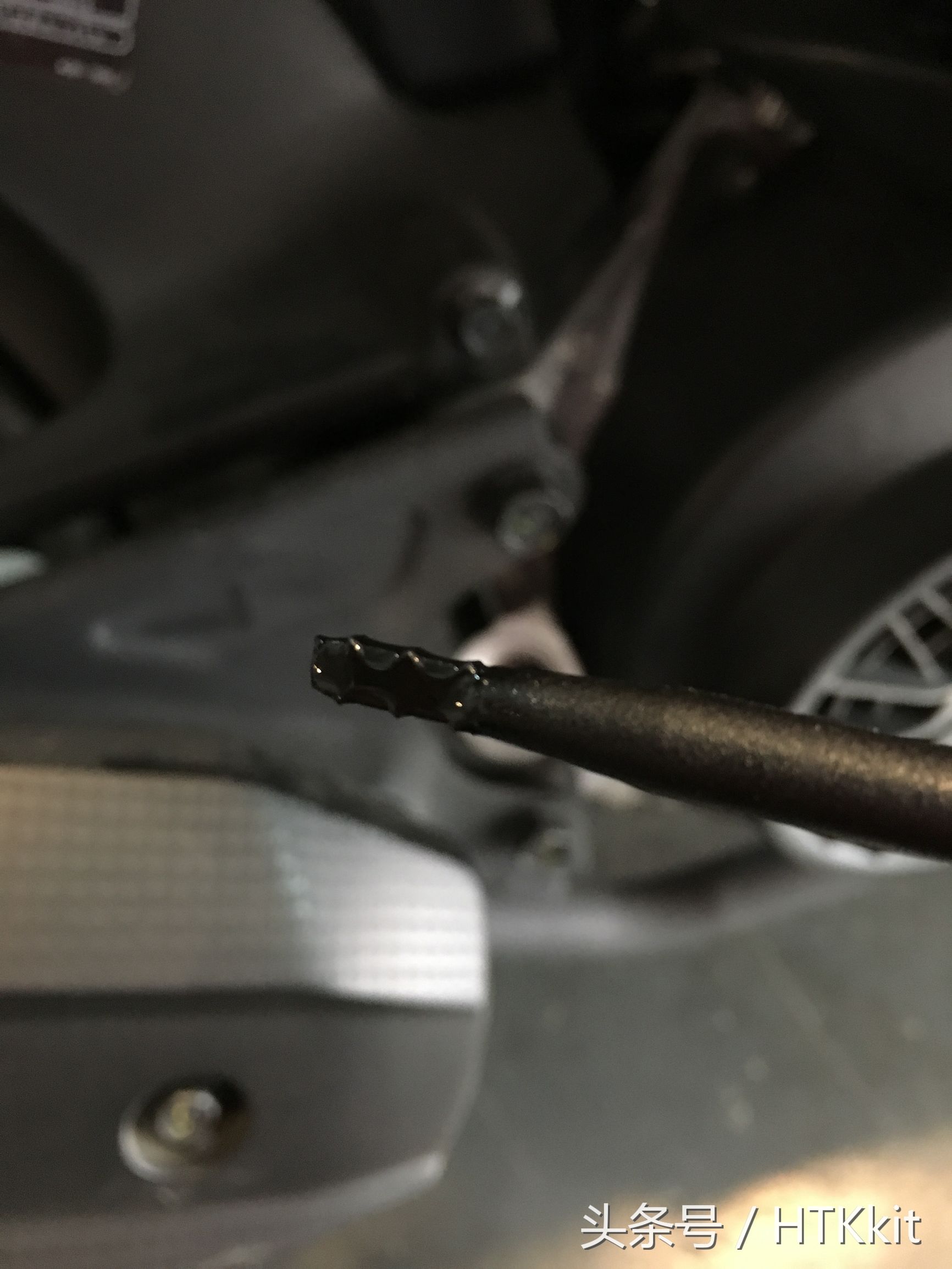 踏板车更换机油教程,本田踏板车如何更换机油