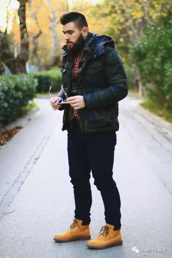 型男穿搭马丁靴,秋冬爆款型男必备百搭潮靴