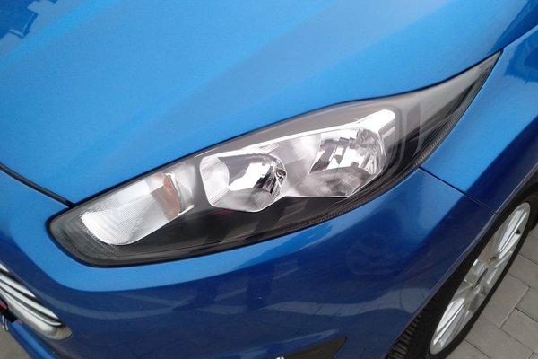 福特嘉年华质量怎样,福特嘉年华14万公内行动低配