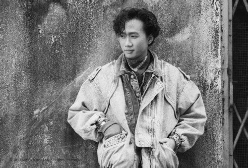 十大经典被遗忘的歌手,那些英年早逝的20位国内歌手