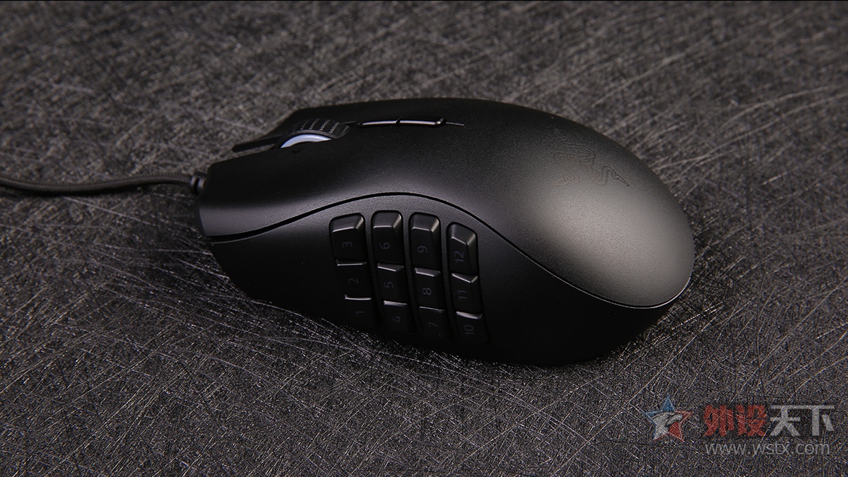 雷蛇那伽梵蛇进化,雷蛇巴塞利斯蛇终极版鼠标测评