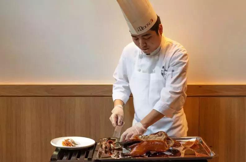 600多一只的北京烤鸭,600元左右一只老北京烤鸭