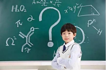 白内障能治好吗要手术吗,白内障一定要手术有风险吗