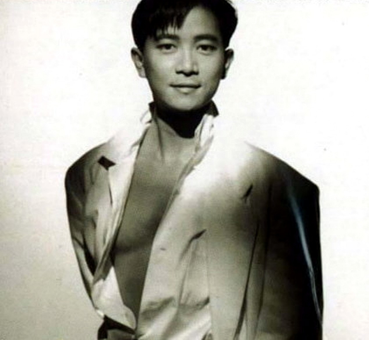 十大经典被遗忘的歌手,那些英年早逝的20位国内歌手