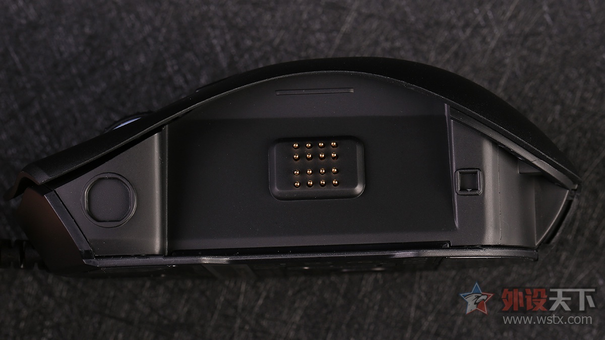 雷蛇那伽梵蛇进化,雷蛇巴塞利斯蛇终极版鼠标测评