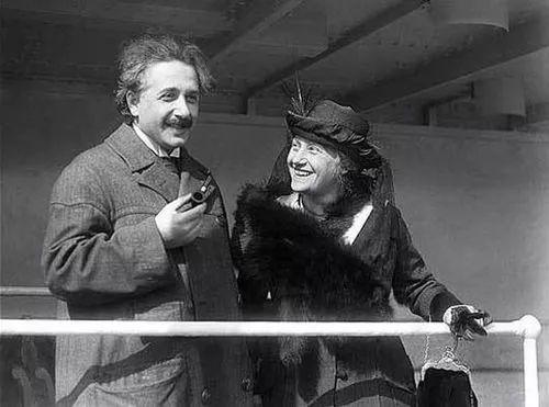 抽什么烟可以慢慢戒烟,叼着空烟斗戒烟