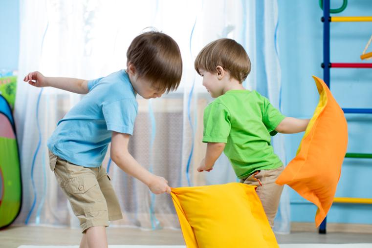 憋屈家长求助丨孩子在幼儿园被同学打，怎么才能讨回公道？