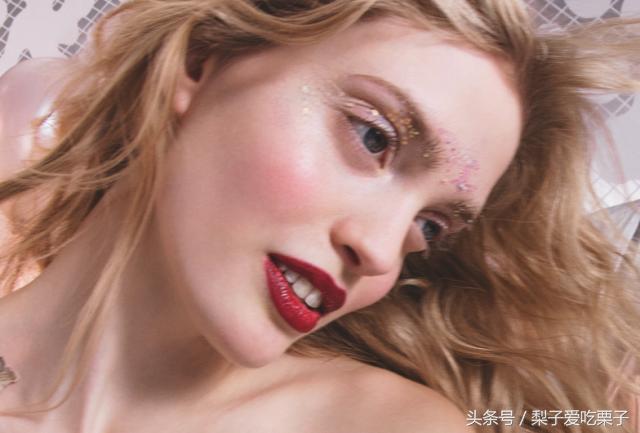 2018圣诞节限量款彩妆,圣诞彩妆限量来袭怎么用