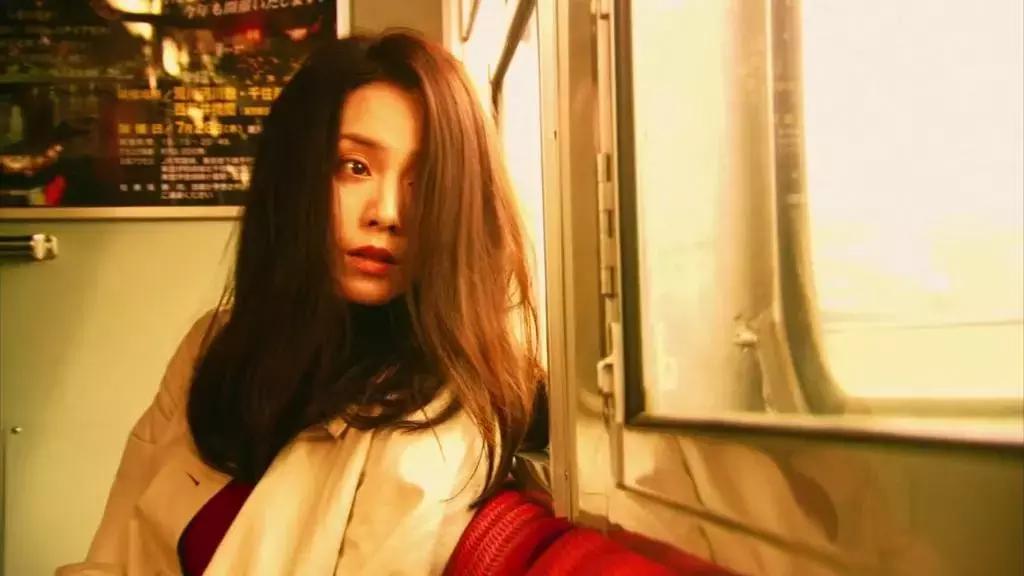 任何关系的本质就是修心和照镜子,关系终究还是很脆弱