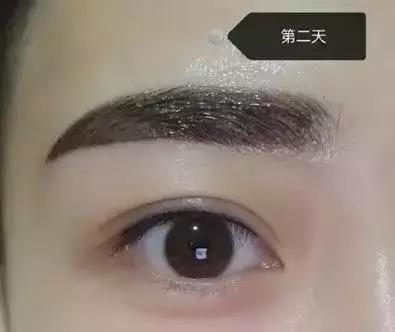 纹眉后有啥关注事项,纹眉后关注事项要用修复精华吗