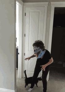 女生做梦梦到你了怎么回,女人梦到好多冰水在流