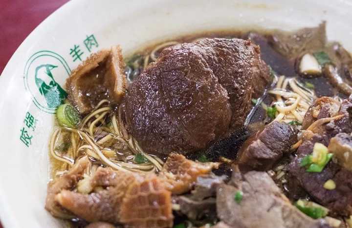 肉蟹煲最正宗的来自哪里,哪的肉蟹煲最好吃