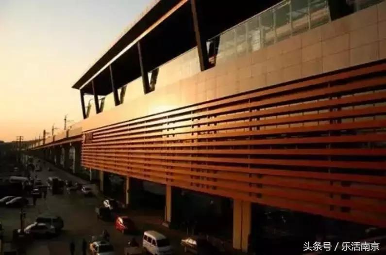 千万别小看那个住在马群的年轻人