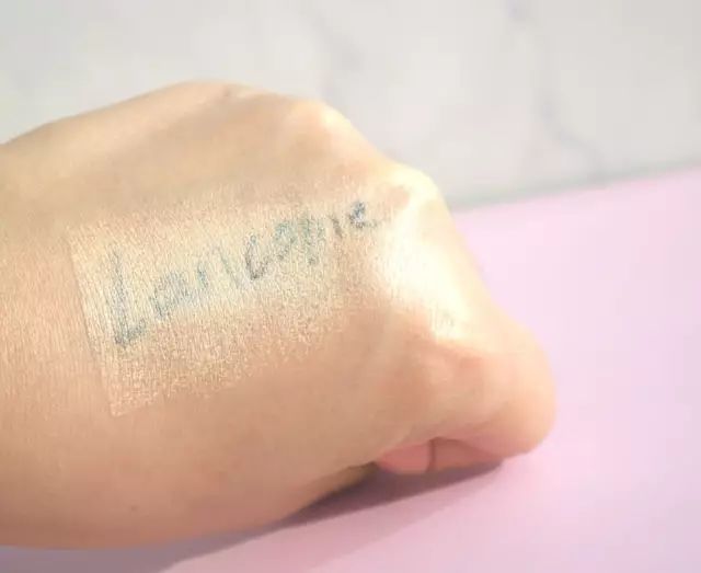 ysl气垫摇滚测评,珂莱欧和ysl气垫对比