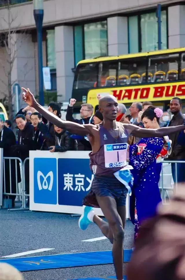 盘点今年马拉松争议瞬间,扒一扒你不知道的马拉松趣闻