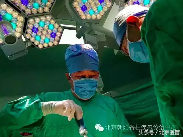 脊柱侧弯腰段10度怎么治疗,脊柱胸腰段侧弯11度需要治疗吗