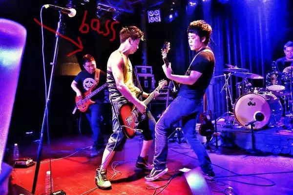 最没存在感的贝斯手,贝斯手的心酸