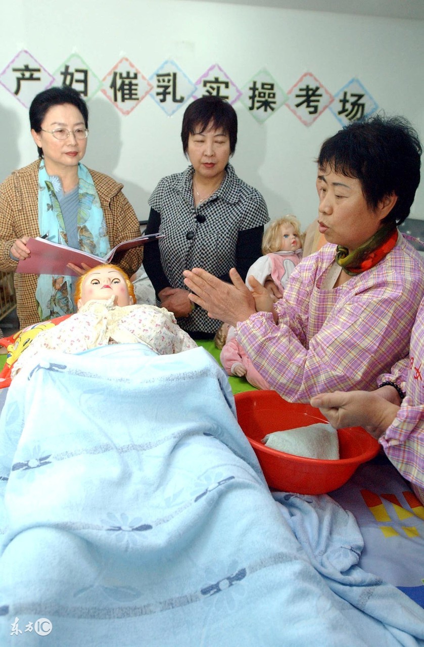 24岁妈妈遭遇堵奶，老公又推又吸，却把老婆和孩子都送进了医院！