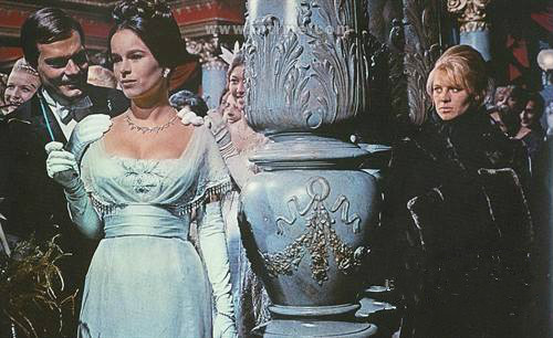 日瓦戈医生2002版解说,日瓦戈医生精彩片段