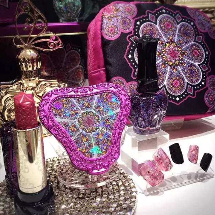 merrychristmas圣诞限定,merrychristmas美妆手绘