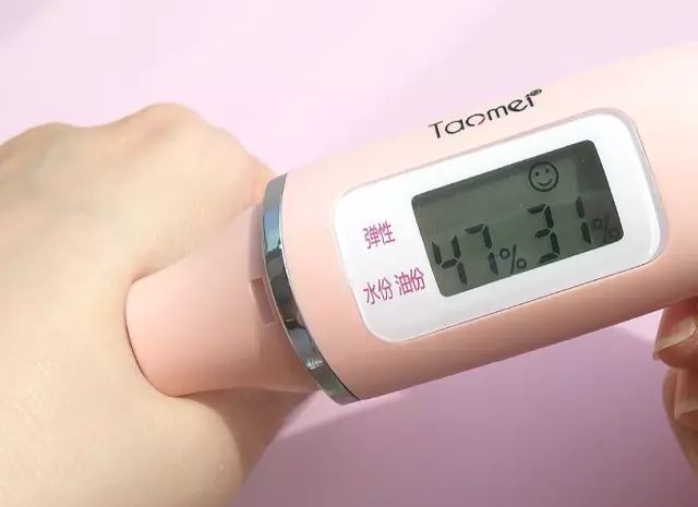 ysl气垫摇滚测评,珂莱欧和ysl气垫对比