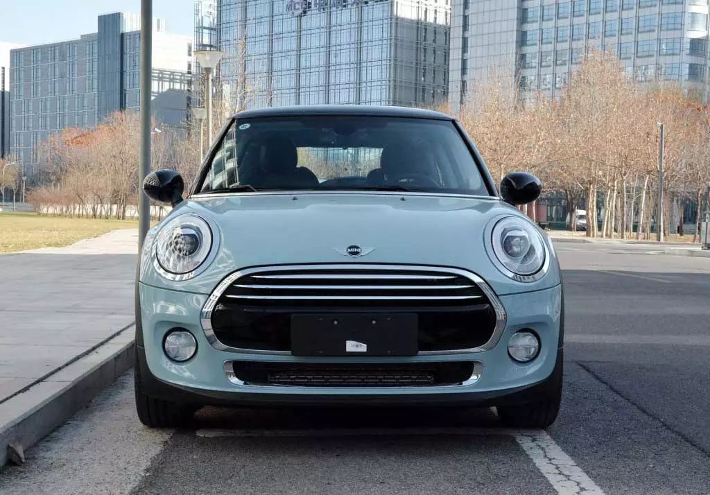 众泰e200和五菱宏光mini哪个好,库存众泰e200敢不敢买