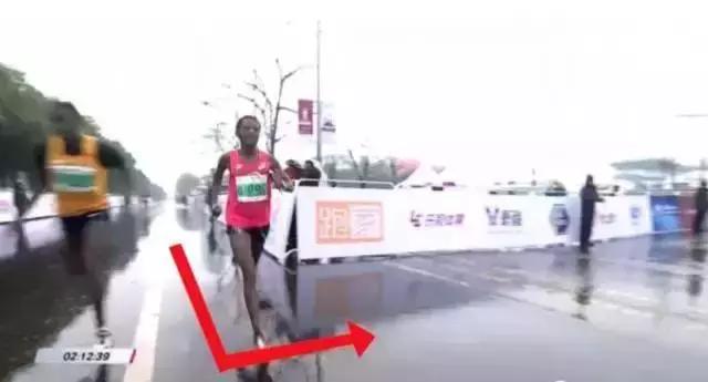 盘点今年马拉松争议瞬间,扒一扒你不知道的马拉松趣闻