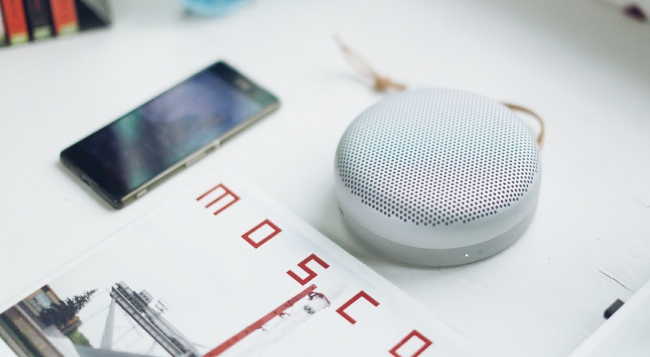 飞碟小音箱,小飞碟蓝牙音箱开箱