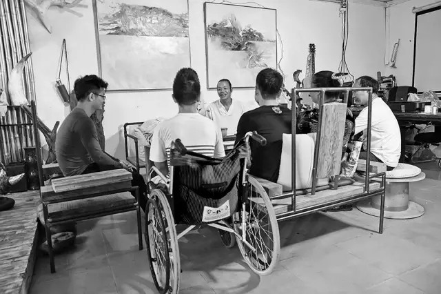 看了他们你还觉得生活累吗,当觉得累的时候看看乌克兰