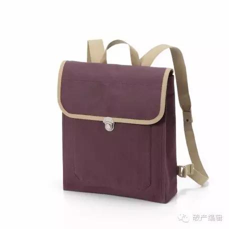 人山人海你需要一只双肩包脱颖而出