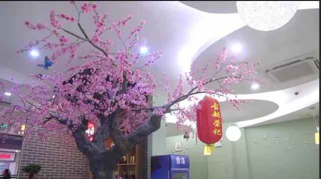 万达网红美食街区,万达古风美食