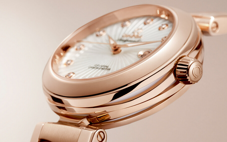 欧米茄陀飞轮星辰手表真假识别,欧米茄古董手表真假区别图