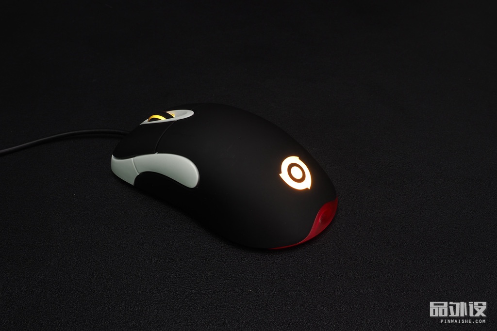 首发咖玛iomini游戏鼠标拆解评测