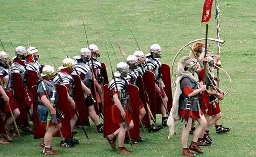 哪种溯溪鞋不打滑,溯溪鞋怎么买最便宜