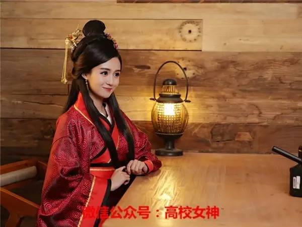 张雪迎十五年等待候鸟照片,十五年等待候鸟张雪迎孙怡