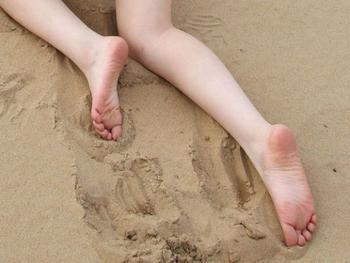 一脚定天下代表什么生肖,一脚定乾坤是什么