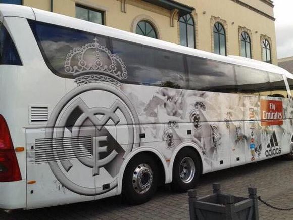 顶级俱乐部大巴,顶级球队大巴车