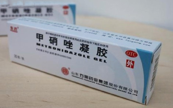 怎样分辨酒渣鼻,酒渣鼻严重怎么治疗