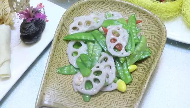 万达网红美食街区,万达古风美食