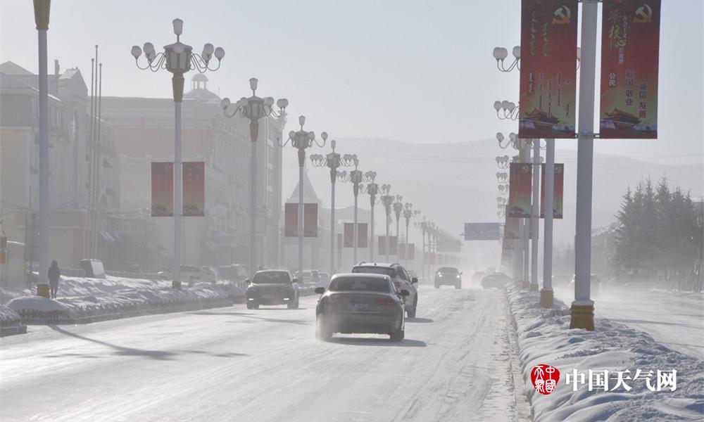在-48℃的极寒天泡48℃的温泉来阿尔山过不一样的冬天
