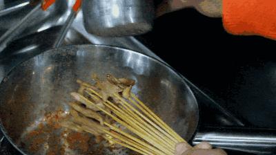 独门泡泡卤味？！温州网“黄”炸物店，三年爆开1000家……