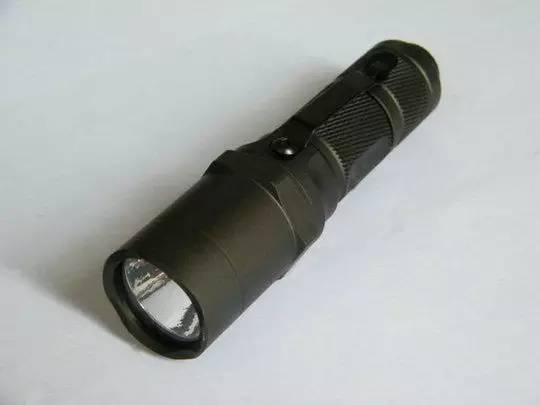 野外求生必带的装备介绍,各种各样的户外求生装备