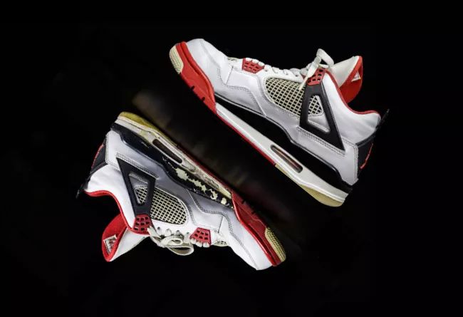 专业清洗球鞋的正确方法,球鞋弄脏了怎么洗干净