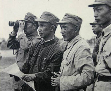 毛主席：一根白头发换一个淮海战役大胜利，值得！