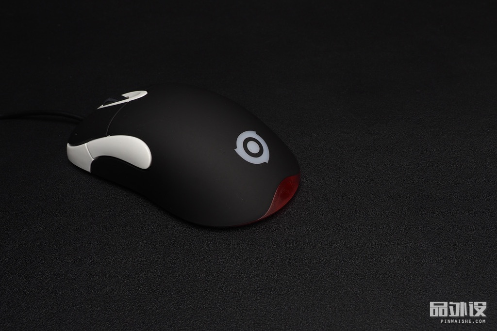 首发咖玛iomini游戏鼠标拆解评测