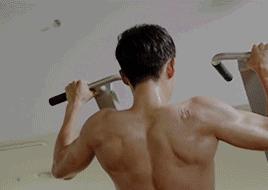 比超声刀更好的治疗方法,膨体隆鼻一年后鼻尖有个痘