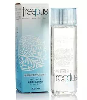 混合性肤质适合用爽肤水柔肤水,柔肤水化妆水爽肤水有什么区别