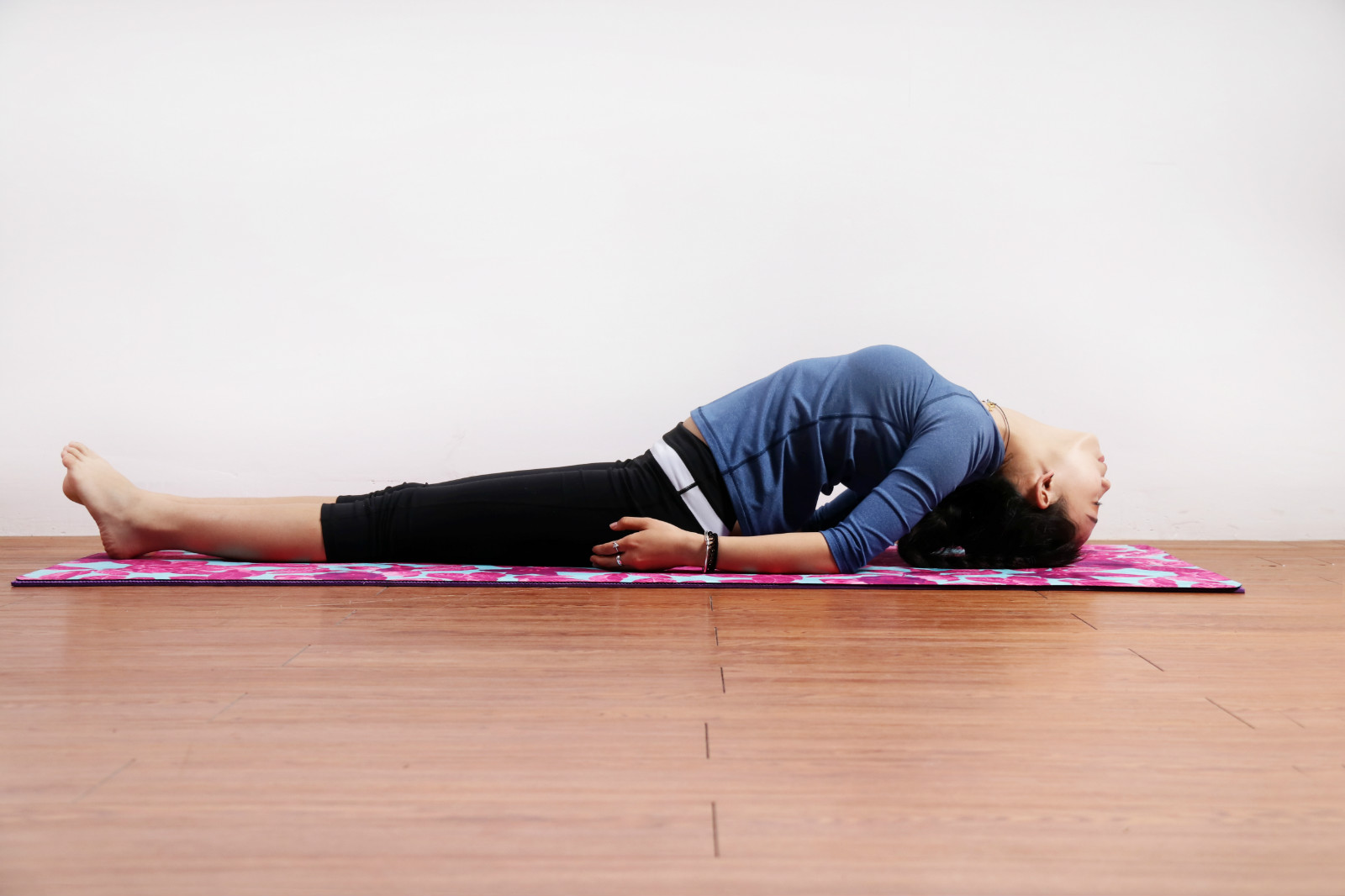 瑜伽消除乳腺增生结节动作,调理乳腺增生瑜伽视频