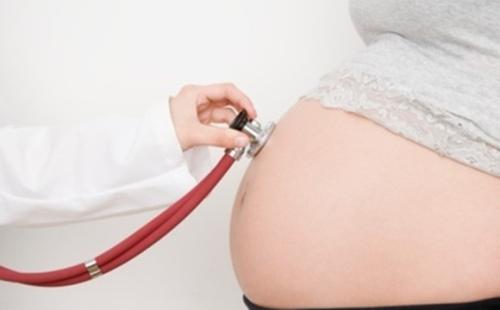 孕期胎动怎么感觉有点疼,有关孕期胎动问题咨询